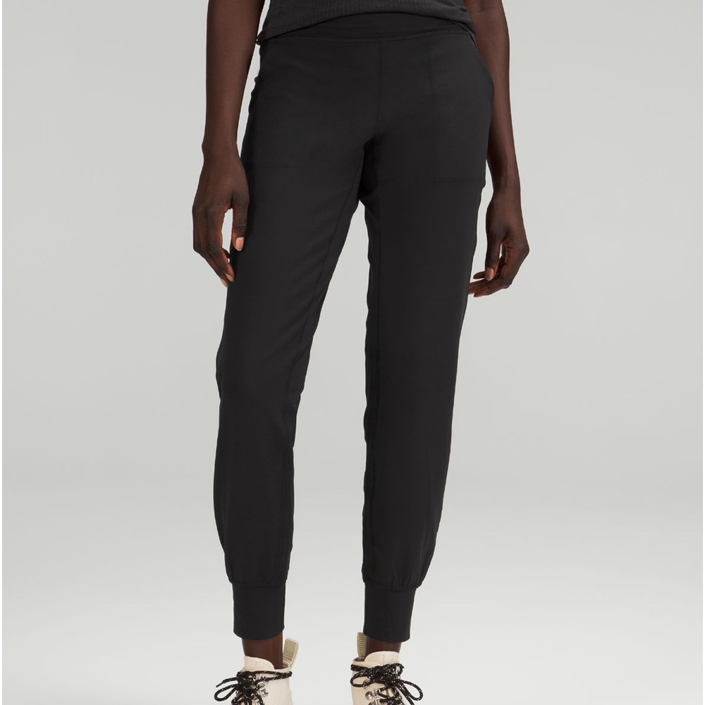 Align joggers